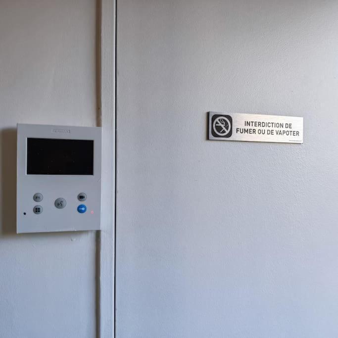 Superbe Cosy Duplex Appartement T3 Charpenne Tete D'Or Avec Parking Prive Gratuit Villeurbanne Luaran gambar
