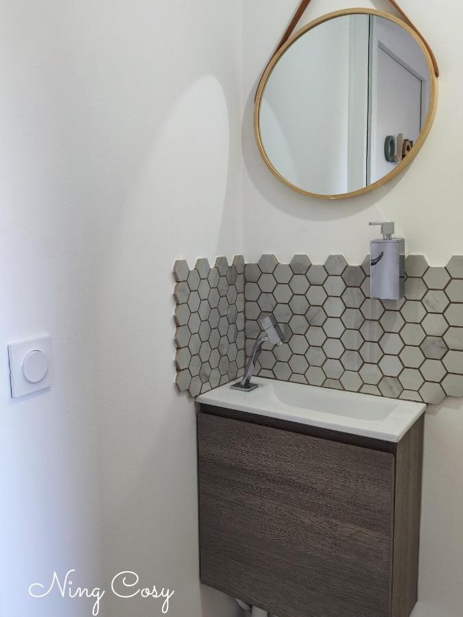 Superbe Cosy Duplex Appartement T3 Charpenne Tete D'Or Avec Parking Prive Gratuit Villeurbanne Luaran gambar